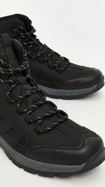 Lace-up Men's Trekking Boot